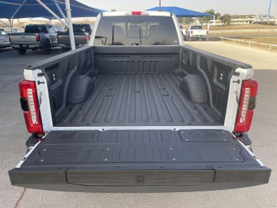 2026 Ford Super Duty F-450 DRW XLT