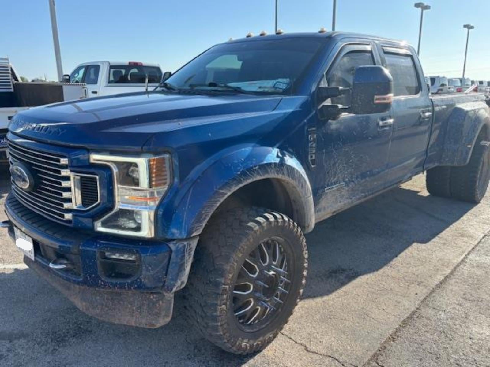 2022 Ford Super Duty F-450 DRW Platinum