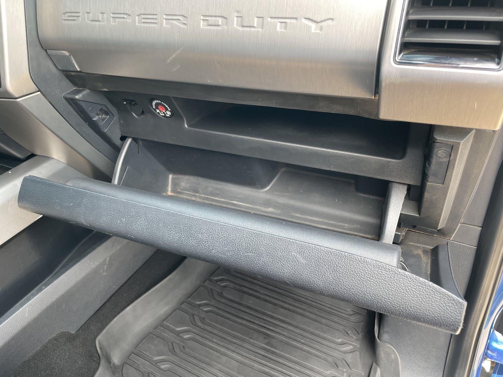 2022 Ford Super Duty F-450 DRW Platinum