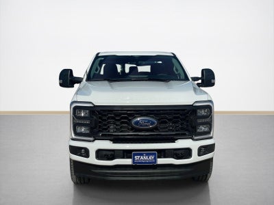 2026 Ford Super Duty F-350 SRW XL