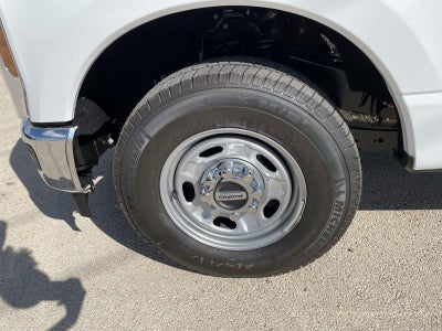 2027 Ford Super Duty F-250 Srw XLT