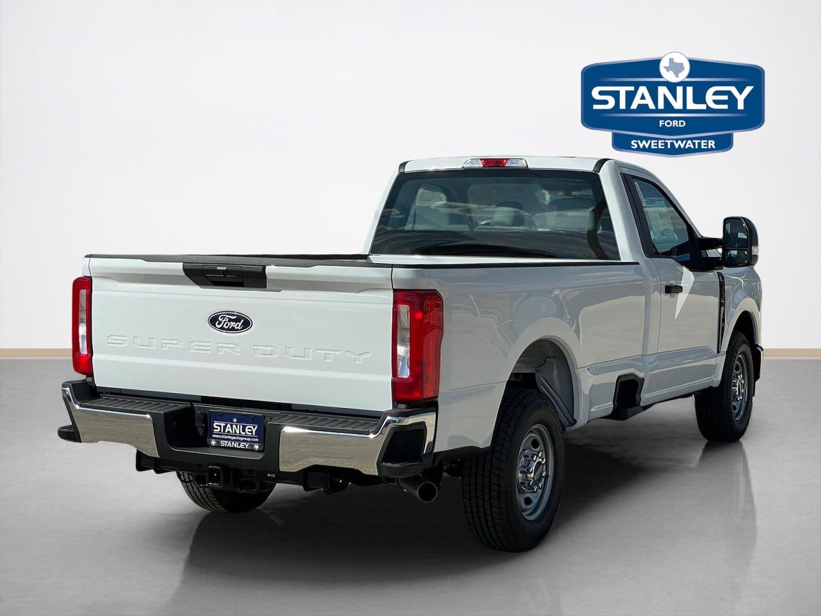 2027 Ford Super Duty F-250 Srw XLT