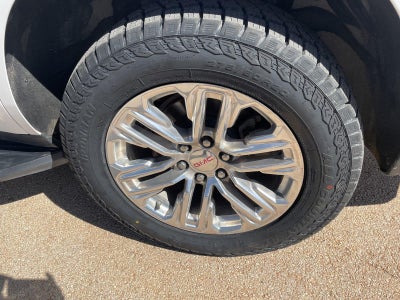 2022 GMC Yukon SLE
