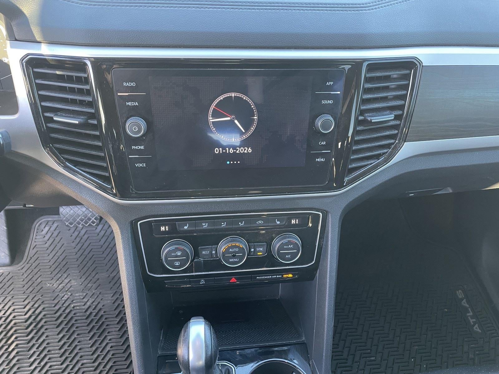 2022 Volkswagen Atlas 2.0T SE w/Technology