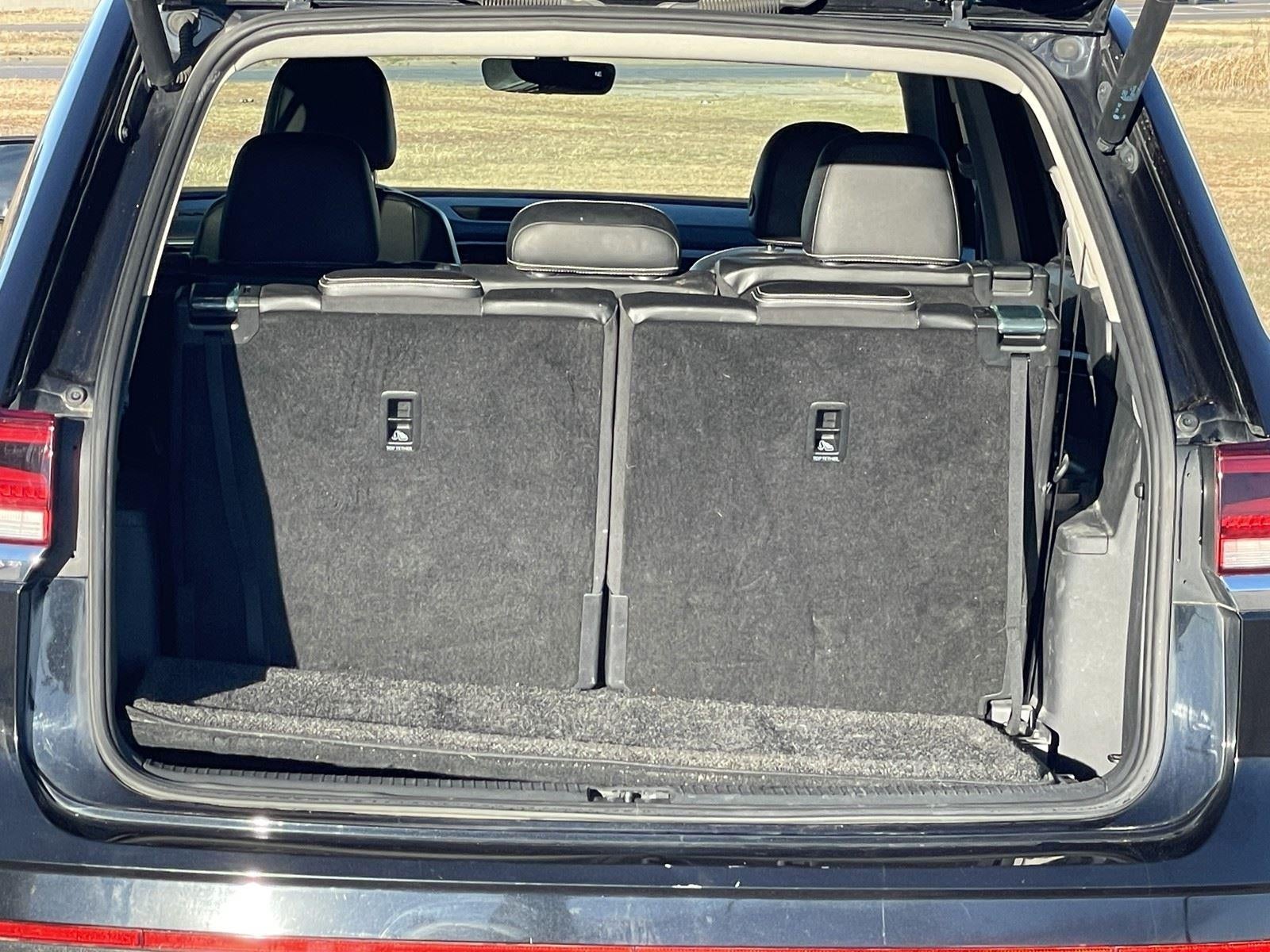 2022 Volkswagen Atlas 2.0T SE w/Technology