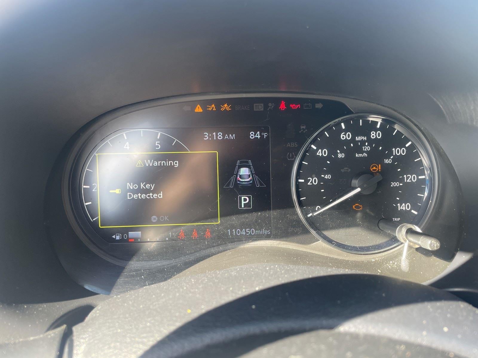 2022 Nissan Kicks SR