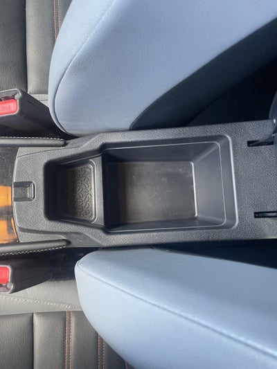 2022 Nissan Kicks SR