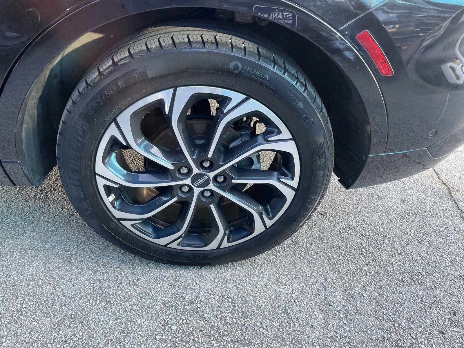 2024 Lincoln Nautilus Reserve