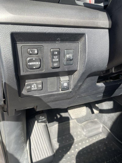 2017 Toyota Tundra SR5