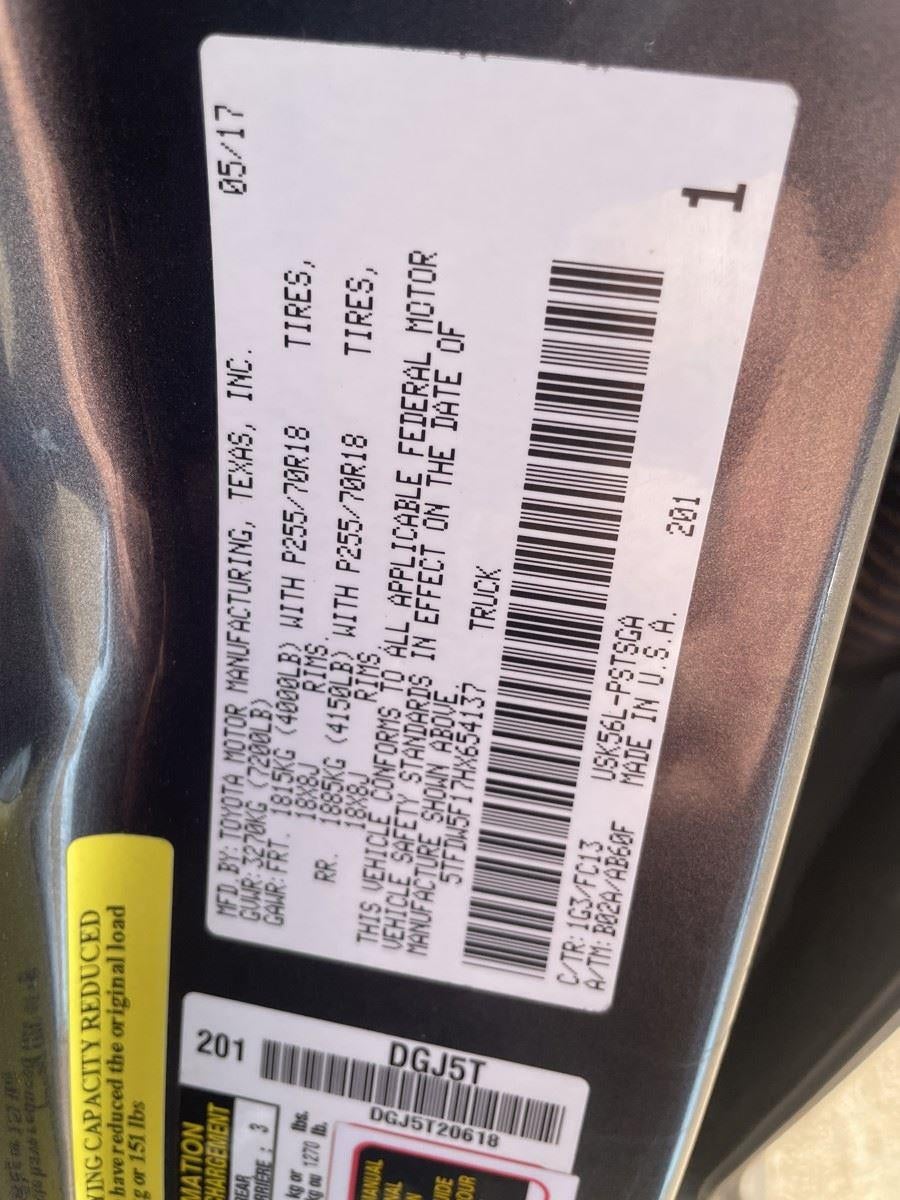 2017 Toyota Tundra SR5