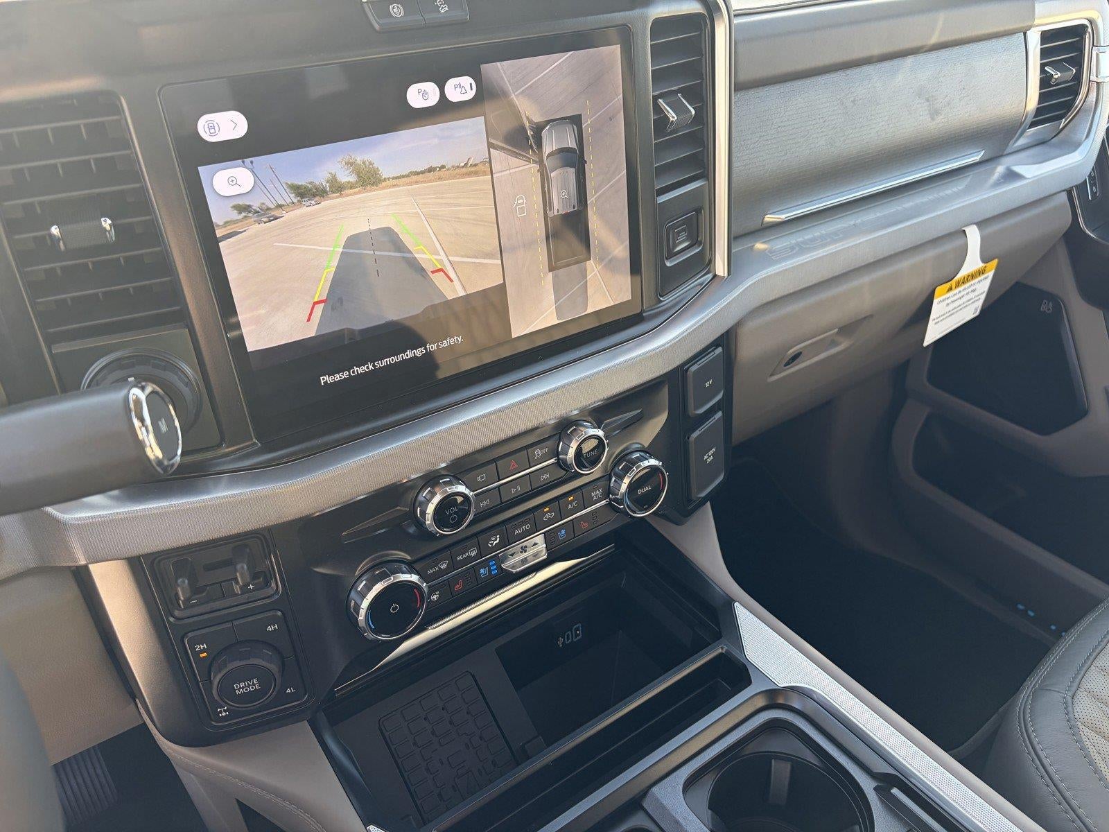 2026 Ford Super Duty F-250® Platinum®