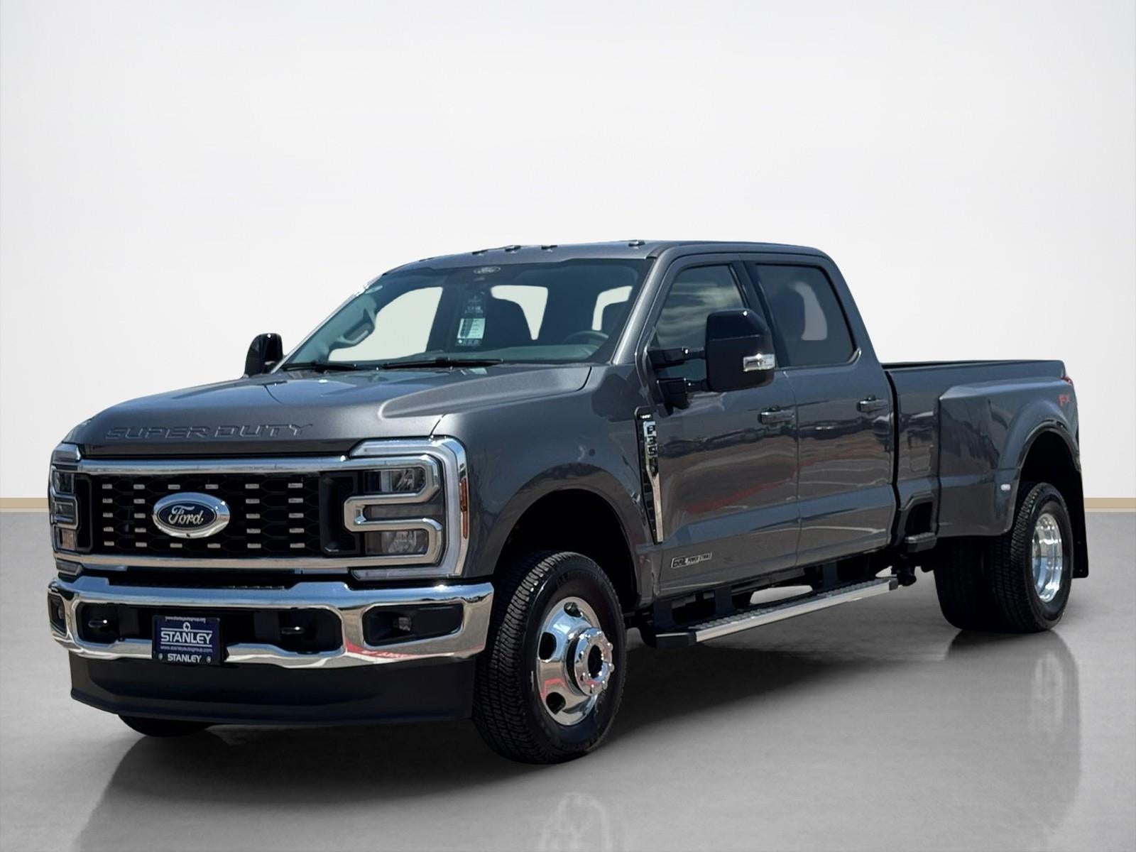 2026 Ford Super Duty F-350® Lariat®