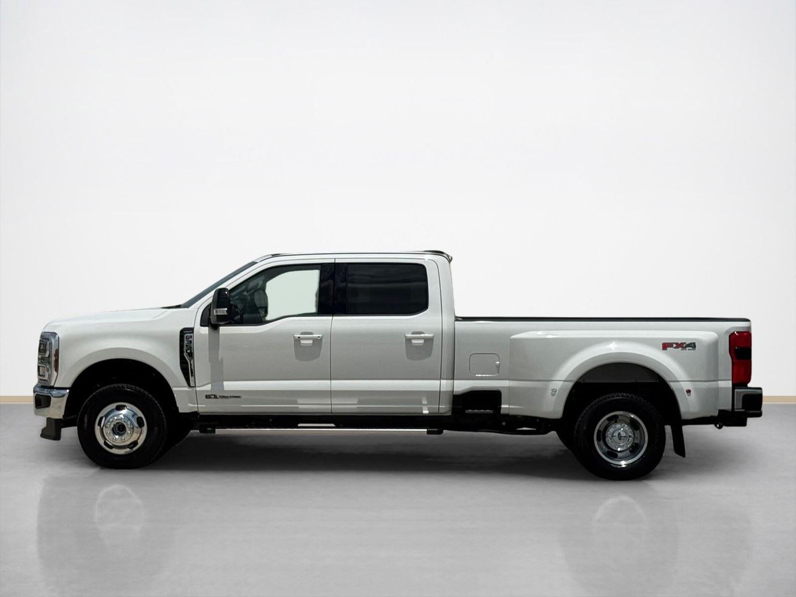 2026 Ford Super Duty F-350® Lariat®
