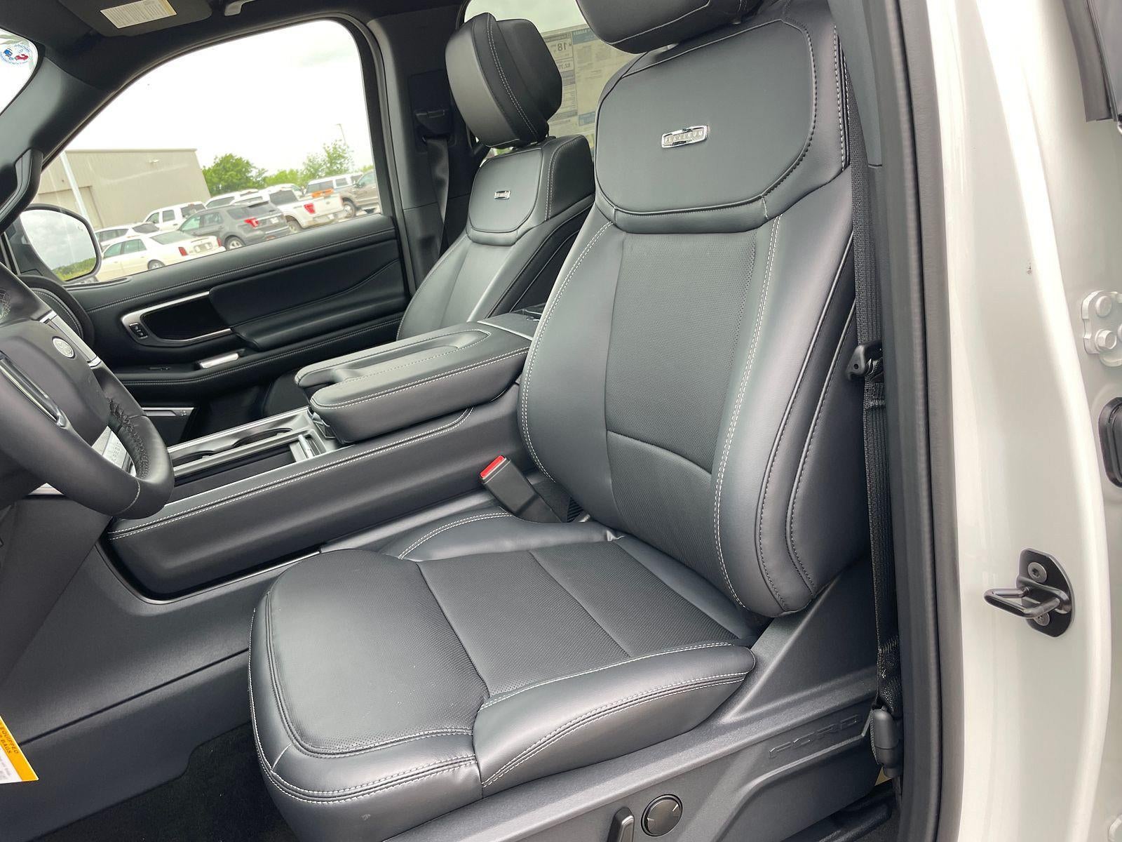 2026 Ford Expedition Platinum®
