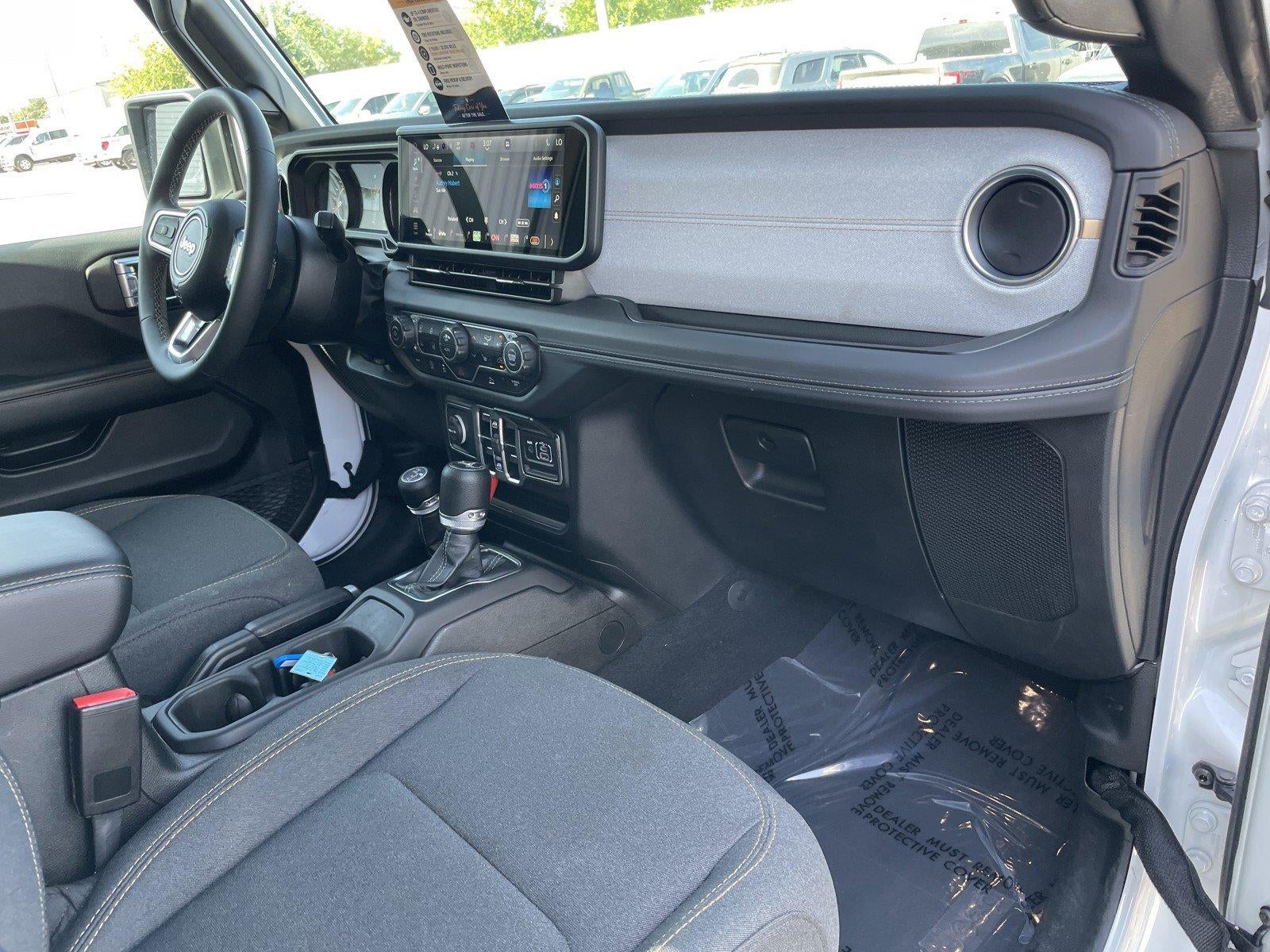 2025 Jeep Wrangler Sahara