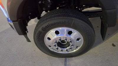 2027 Ford Super Duty F-450 DRW LARIAT