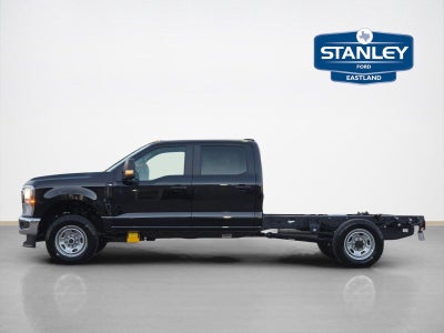 2027 Ford Super Duty F-350 Srw XLT