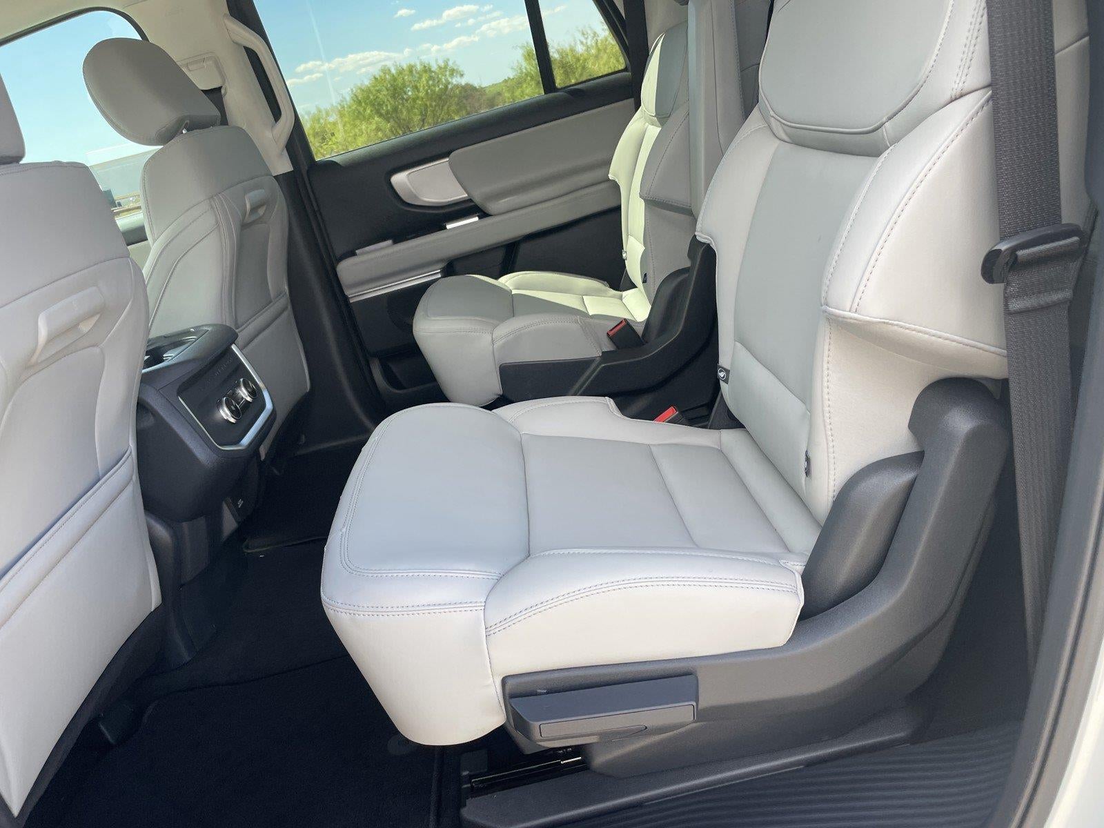 2027 Ford Expedition Max Active