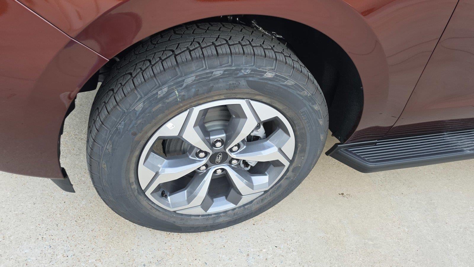 2027 Ford Expedition Active