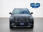 2027 Ford Explorer Active w/200A Pkg