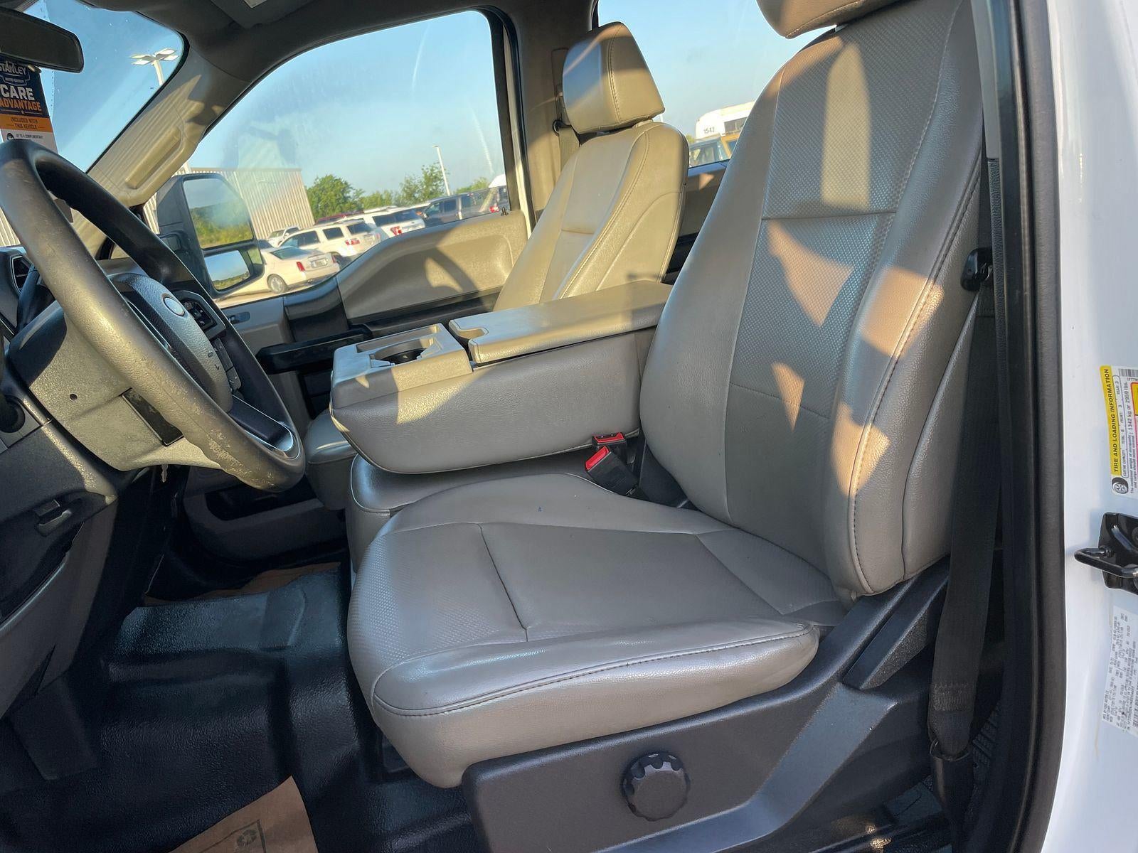 2022 Ford Super Duty F-250 SRW XL