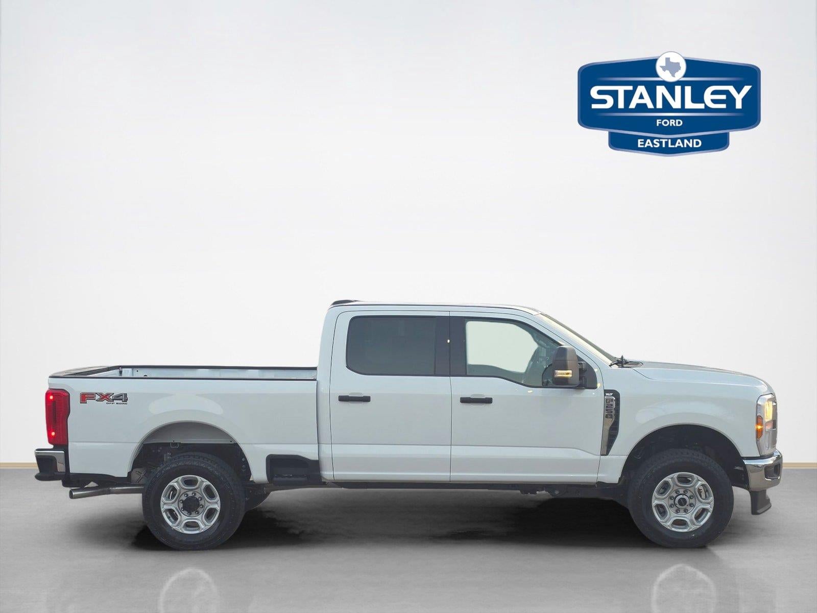 2027 Ford Super Duty F-250 Srw XLT