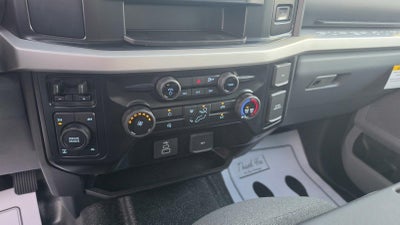 2027 Ford Super Duty F-250 Srw XLT