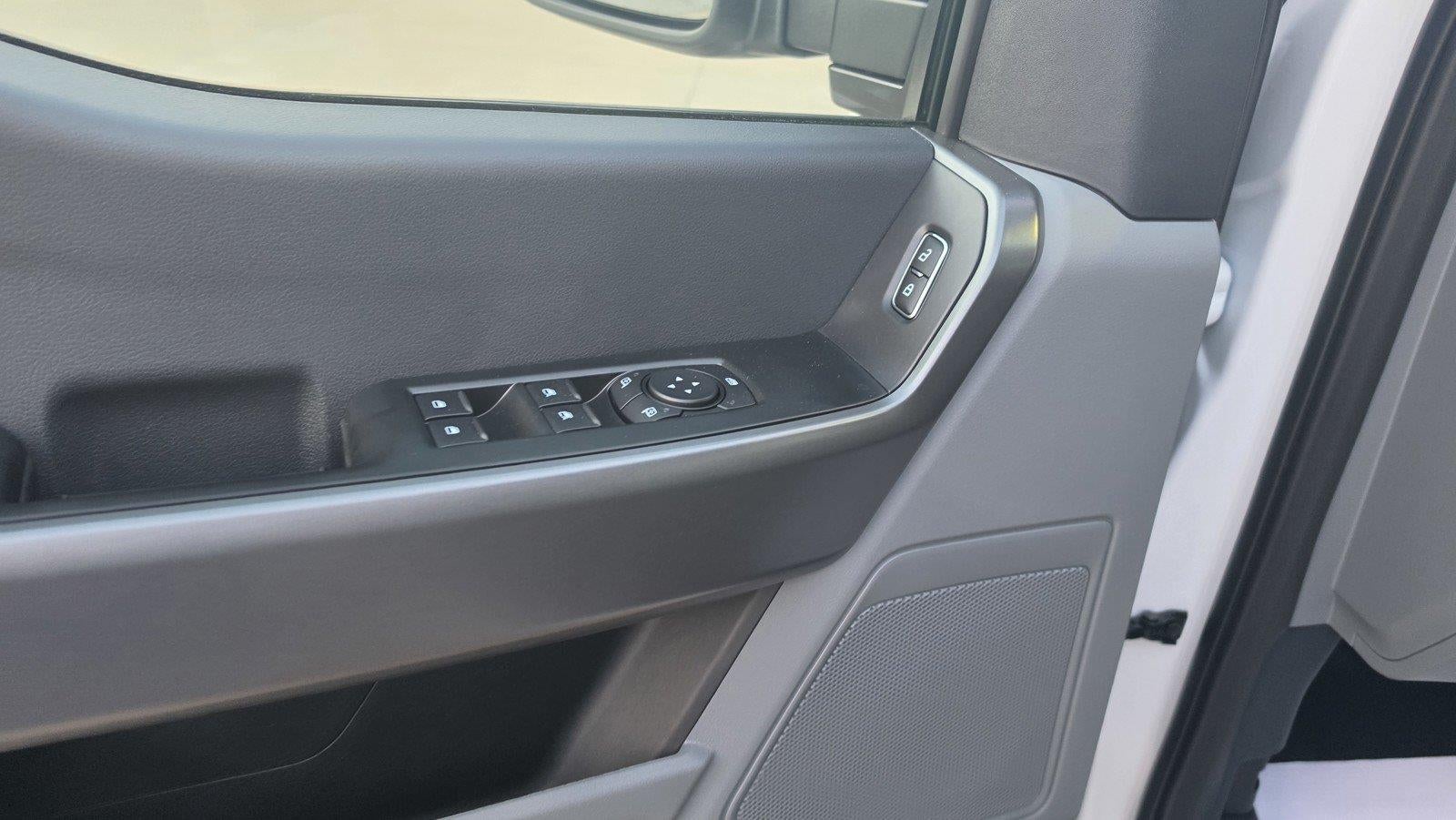 2027 Ford Super Duty F-250 Srw XLT