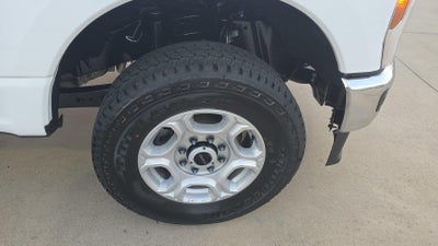 2027 Ford Super Duty F-250 Srw XLT