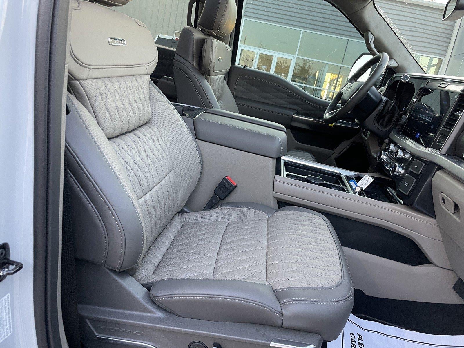 2026 Ford Super Duty F-250 Srw Platinum