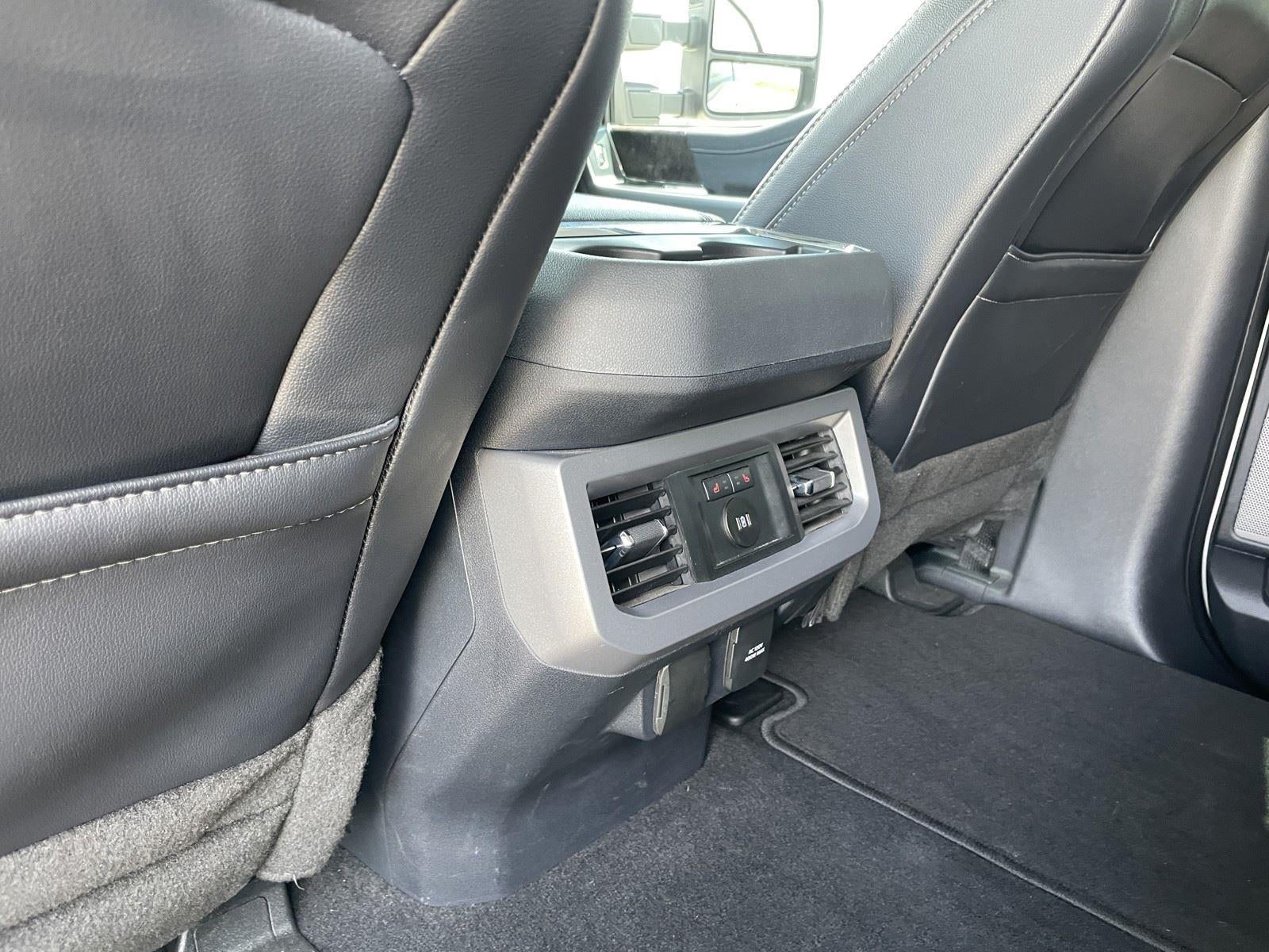 2023 Ford Super Duty F-250 SRW LARIAT
