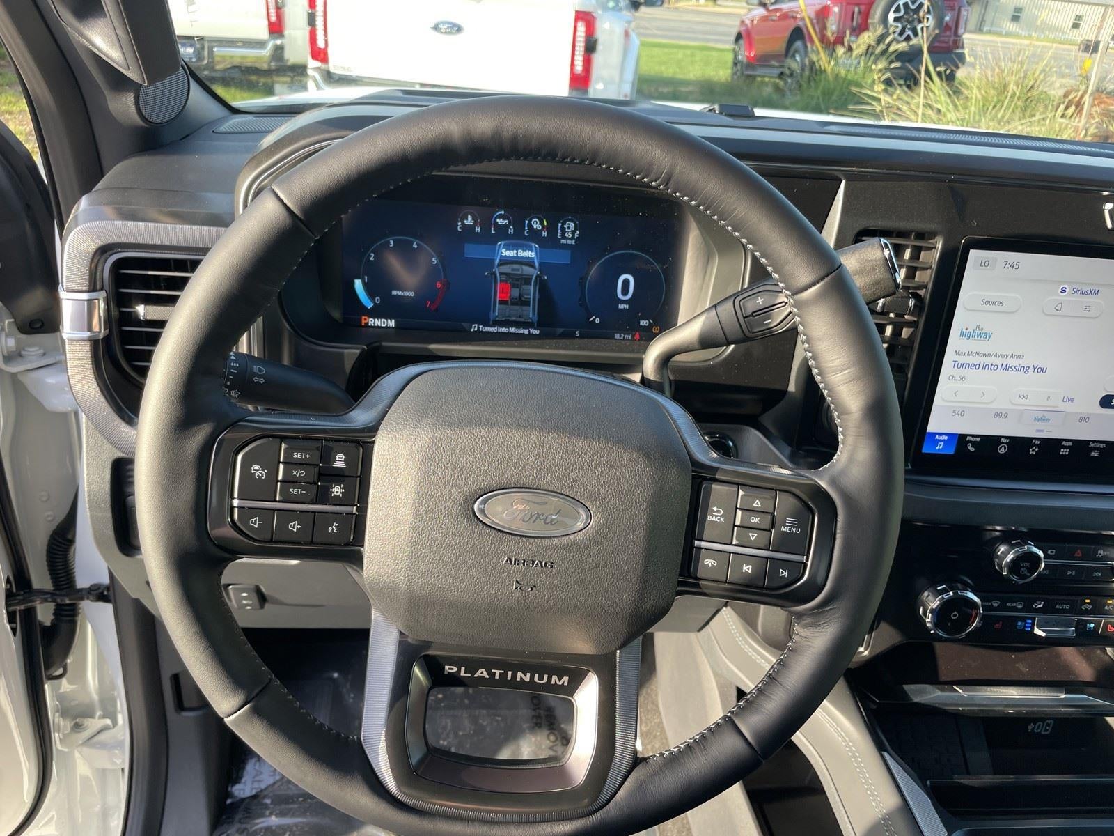 2026 Ford Super Duty F-350 SRW Platinum