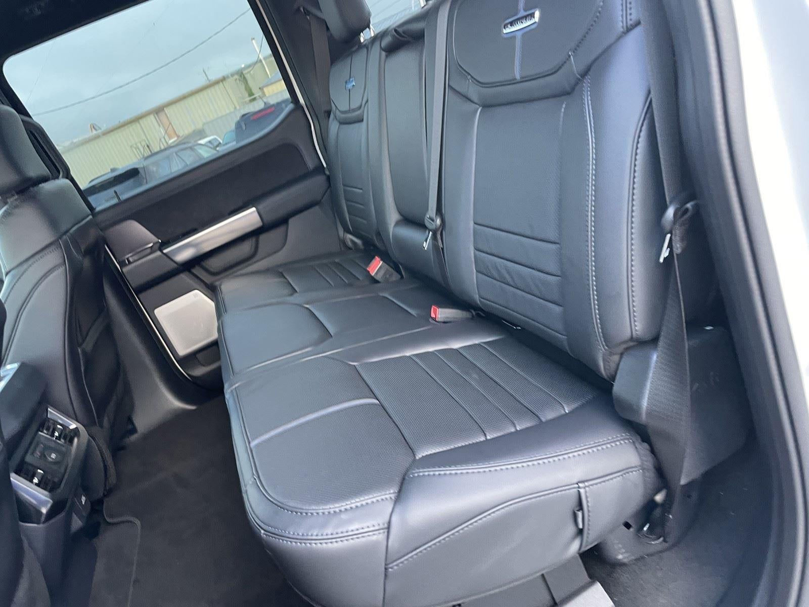2026 Ford Super Duty F-350 SRW Platinum