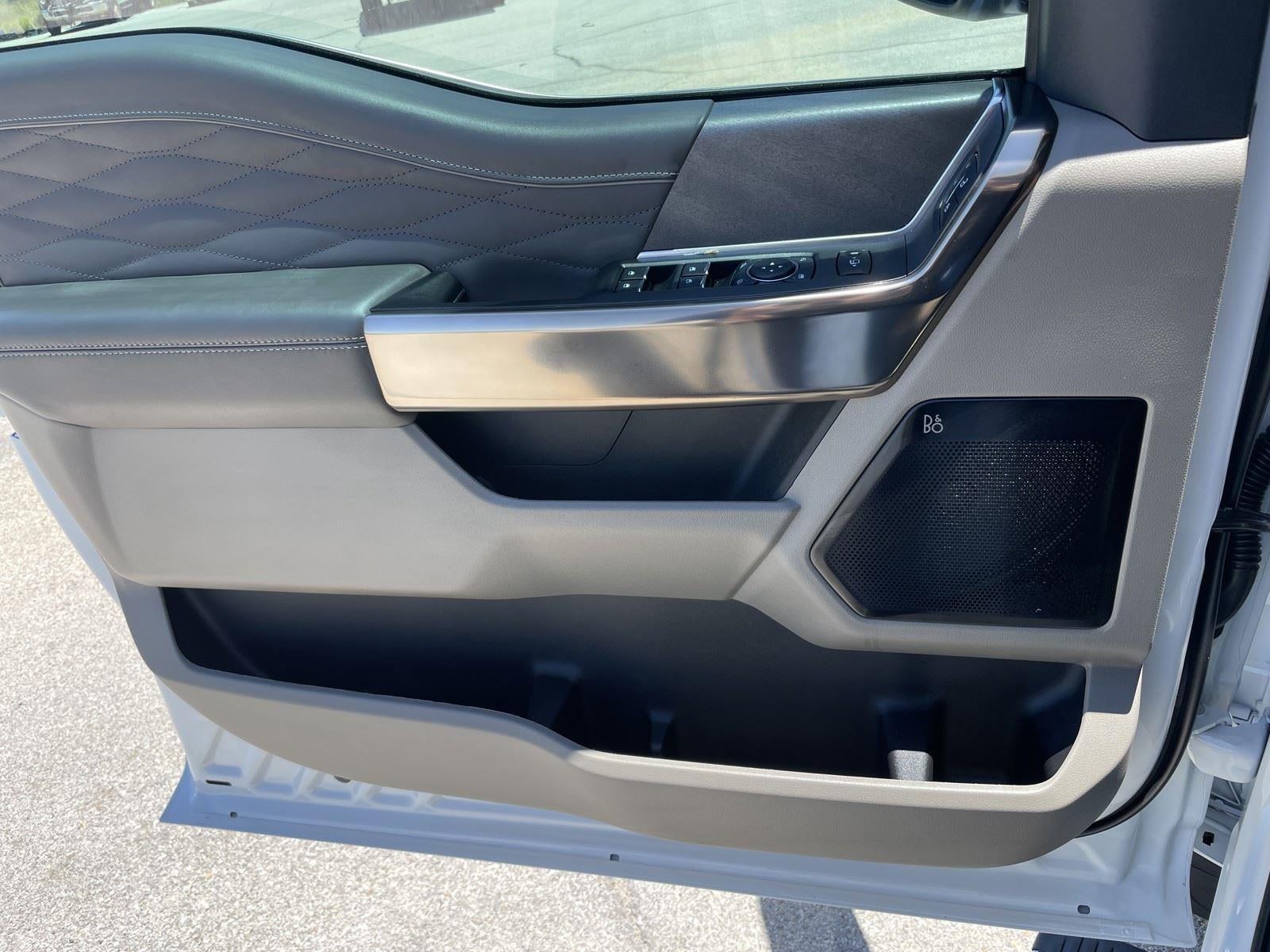 2026 Ford Super Duty F-350 DRW Platinum