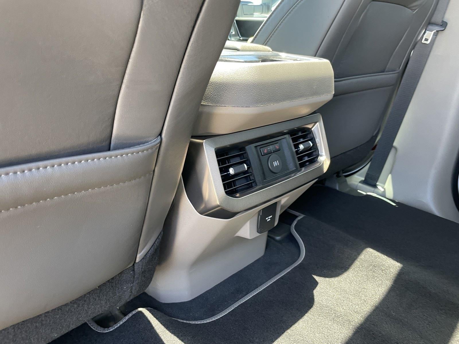 2026 Ford Super Duty F-350 DRW Platinum