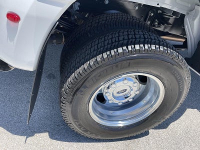 2026 Ford Super Duty F-350 DRW Platinum