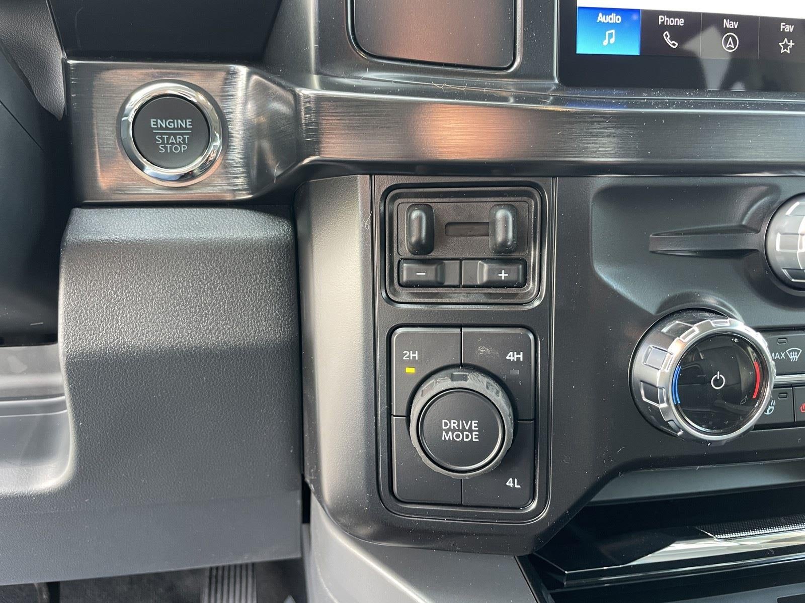 2026 Ford Super Duty F-350 DRW LARIAT