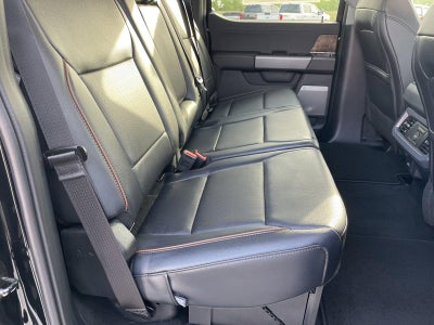 2026 Ford Super Duty F-350 DRW LARIAT