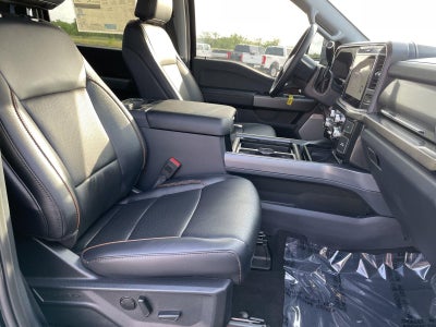 2026 Ford Super Duty F-350 DRW LARIAT