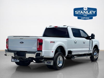 2026 Ford Super Duty F-350 DRW LARIAT