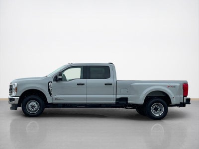 2026 Ford Super Duty F-350 DRW XLT