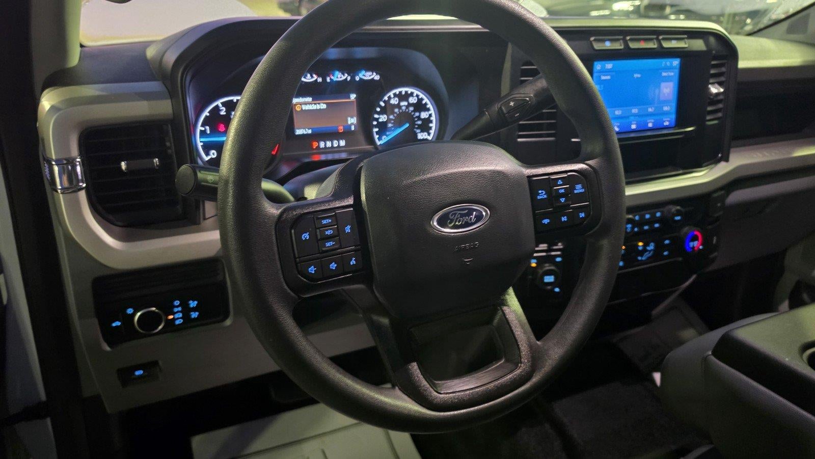 2024 Ford Super Duty F-350 DRW XL
