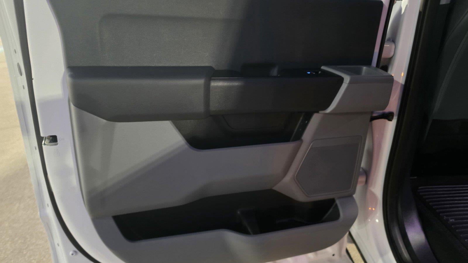 2024 Ford Super Duty F-350 DRW XL