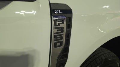 2024 Ford Super Duty F-350 DRW XL