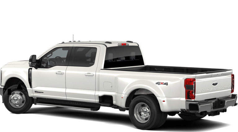 2026 Ford Super Duty F-350 DRW LARIAT