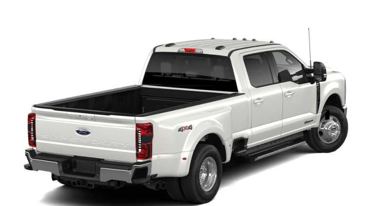 2026 Ford Super Duty F-350 DRW LARIAT