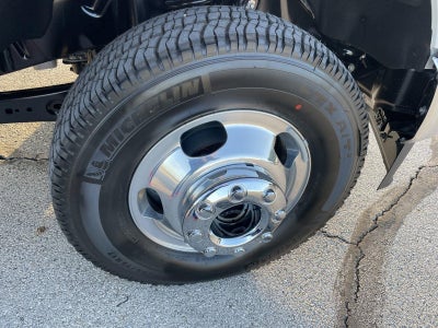 2026 Ford Super Duty F-350 DRW LARIAT