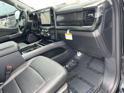 2027 Ford Super Duty F-450 DRW LARIAT