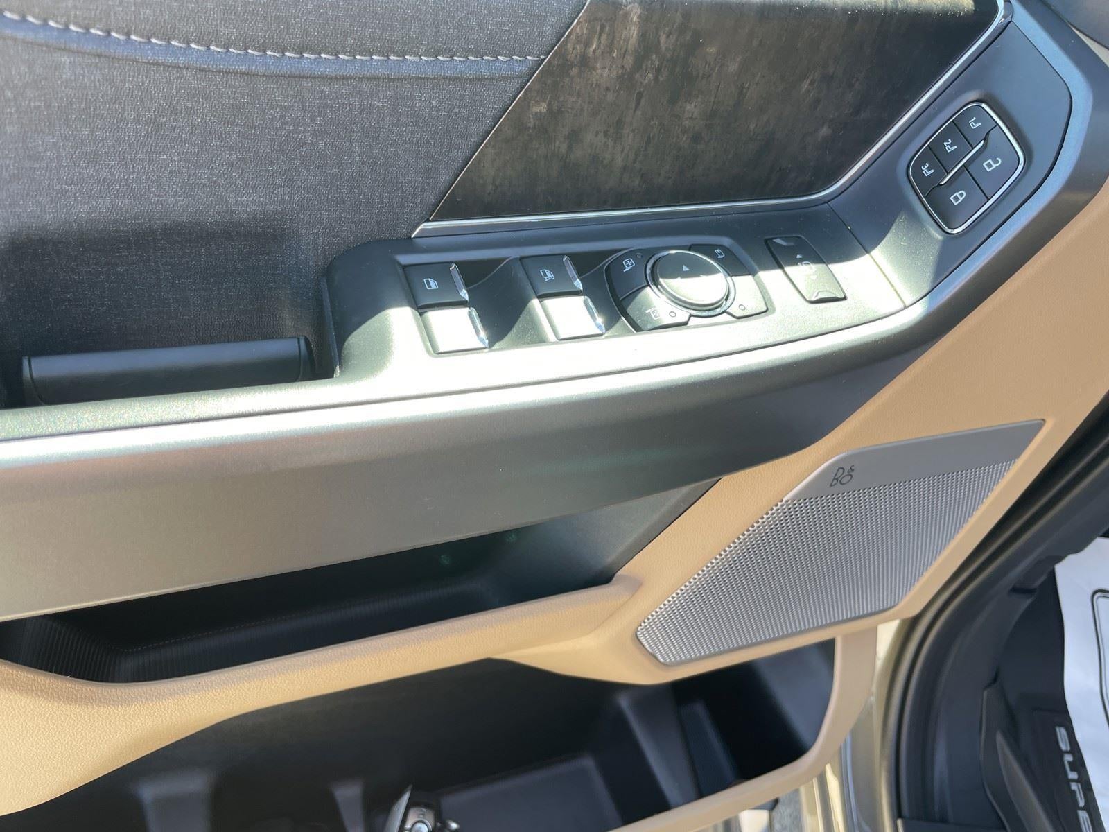 2026 Ford Super Duty F-450 DRW LARIAT