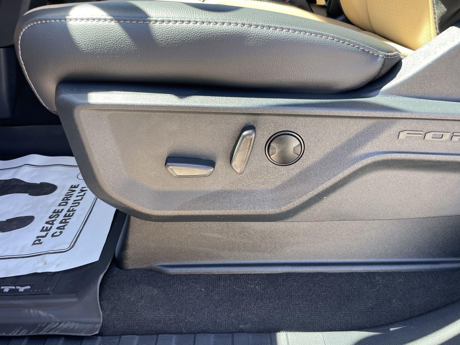 2026 Ford Super Duty F-450 DRW LARIAT